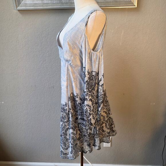 Free‎ People Women Cold Shoulder Penny Lover Chiffon Print Mini Dress SZ M Ivory - Picture 3 of 6